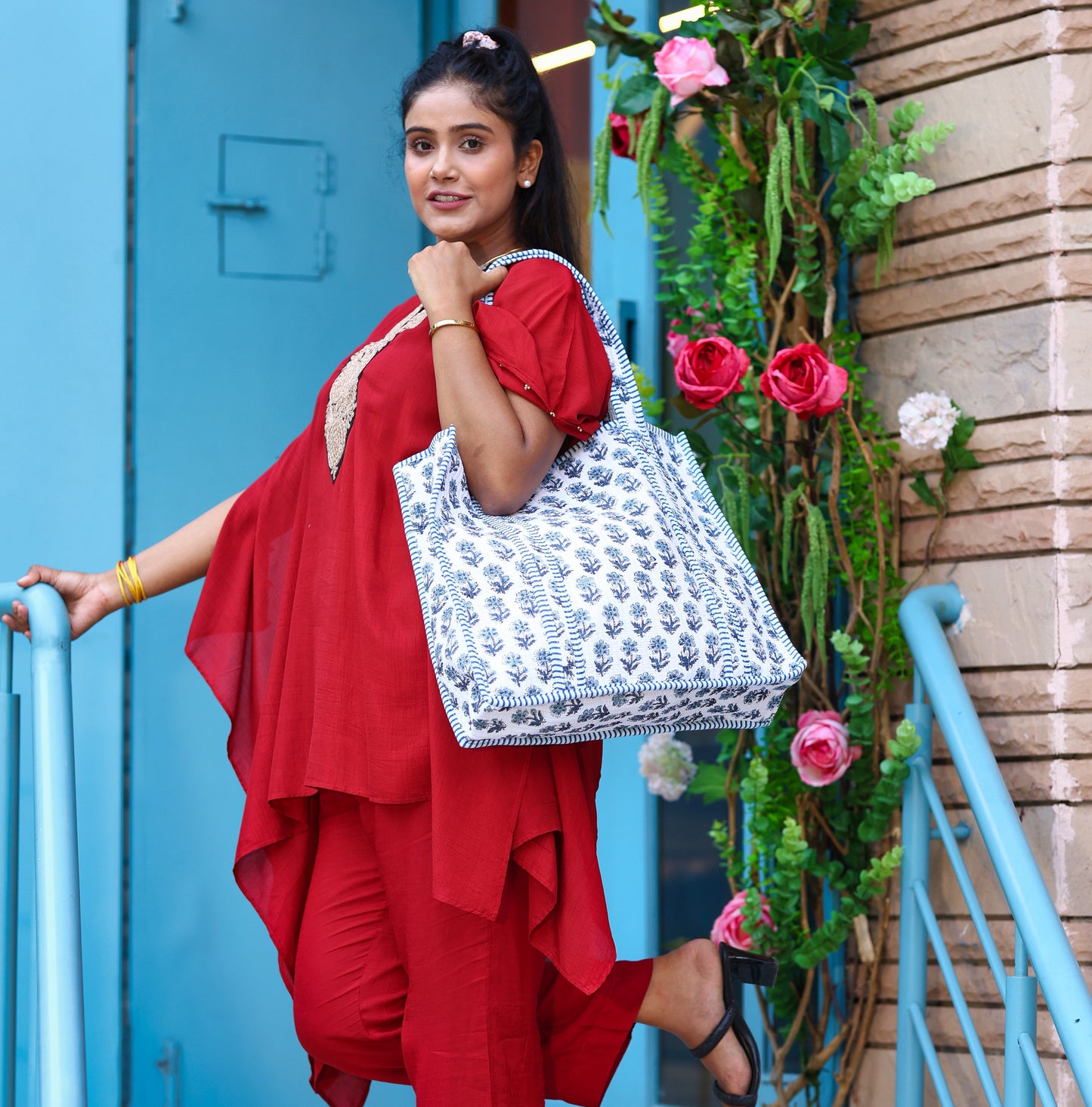White and blue canvas tote